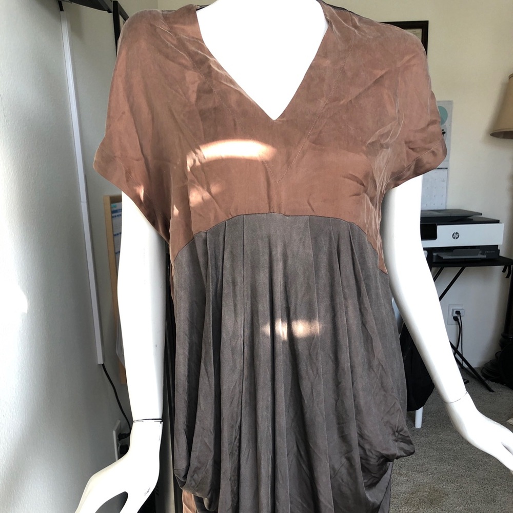 VPL brown midi Flexi Foil Dress front pockets